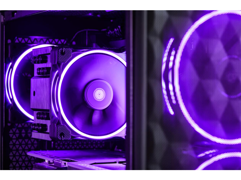 Desktop G4M3R HERO R7-9850X3D