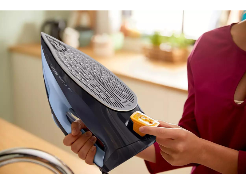 Philips Dampfbügeleisen 7000 Series DST7041/20 2800W SteamGlide Elite