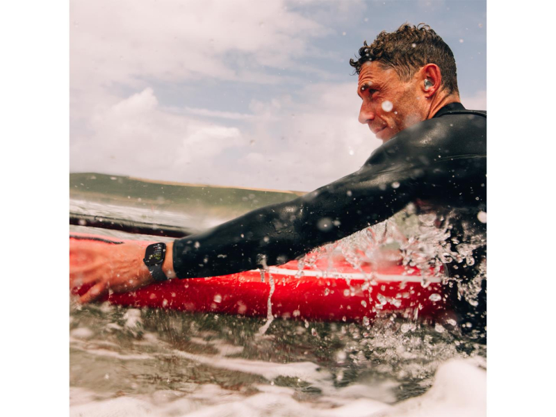 Apple Watch 10 42/Onyx Aluminium/Schwarzes Sportarmband S/M GPS