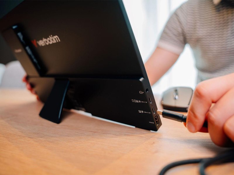 Verbatim 14 FHD Touch Monitor LIGHT + Power Bank