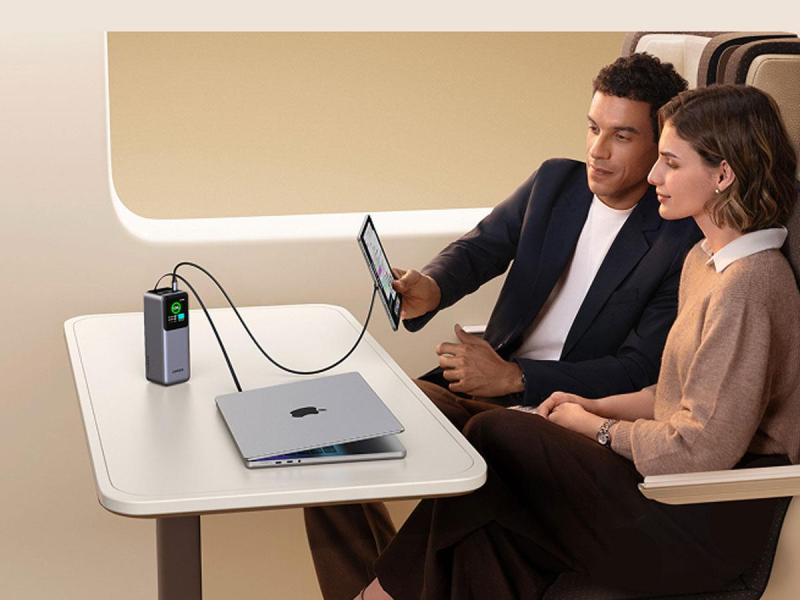 UGREEN Powerbank 20000mAh PB726USB + USB-C165W mit Kabel grau