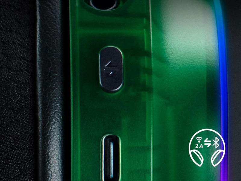 Razer Barracuda X Chroma Phantom Green
