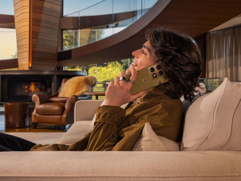 Motorola Signature 5G 16/512GB Carbon 165Hz