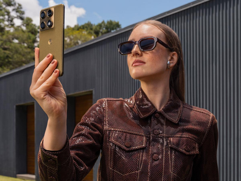 Motorola Signature 5G 16/512GB Carbon 165Hz