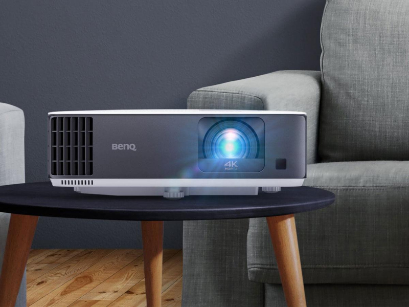 BenQ TK700ST