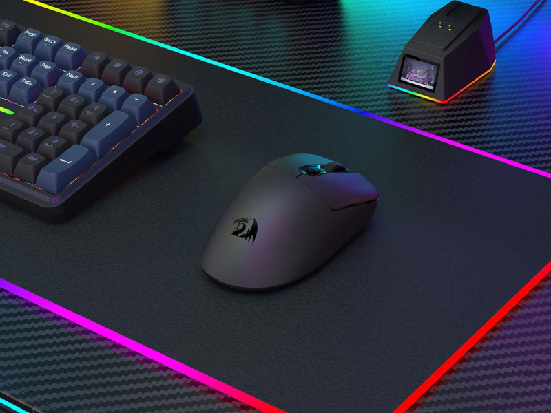 Redragon Ebony Ultra PAW3950 30000 DPI Schwarz