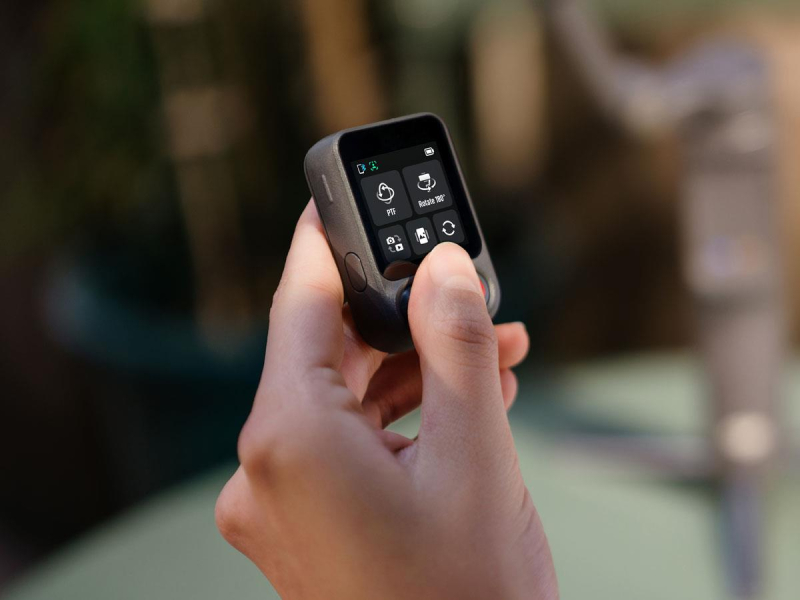 DJI Osmo Mobile 8P Creator Combo